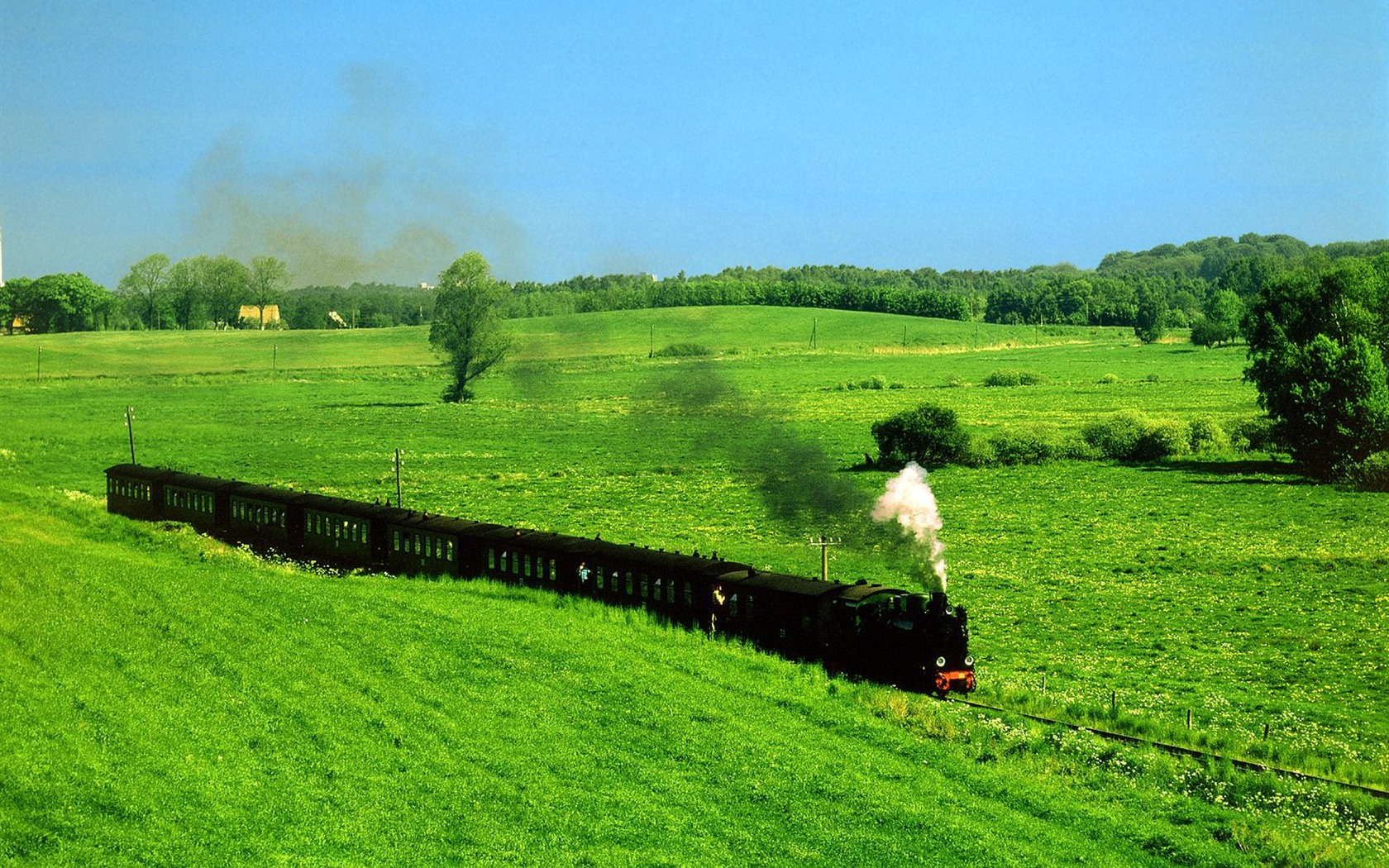 Tren álbumes fondo de pantalla #13 - 1680x1050