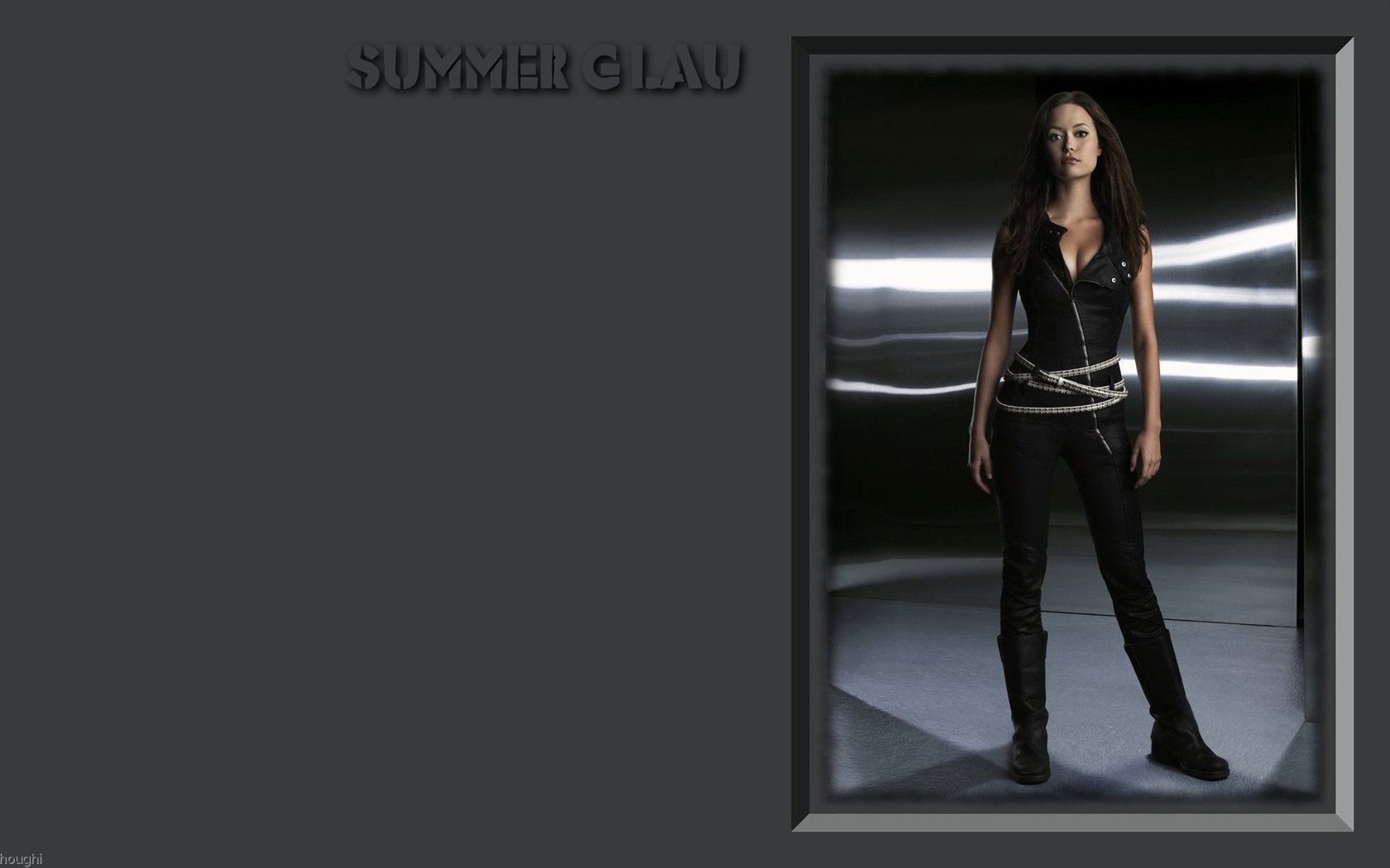 Summer Glau 萨摩·格拉 美女壁纸3 - 1680x1050