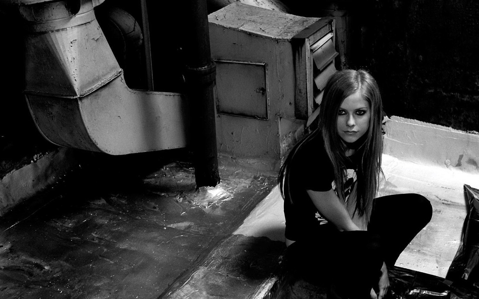 Avril Lavigne beau fond d'écran (3) #13 - 1680x1050