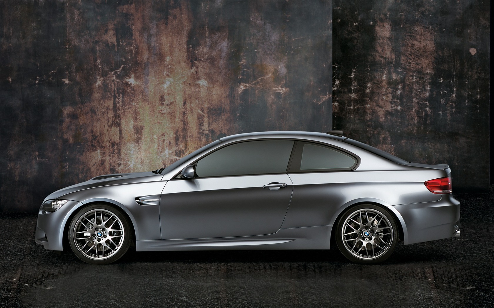 Fond d'écran BMW concept-car (2) #3 - 1680x1050