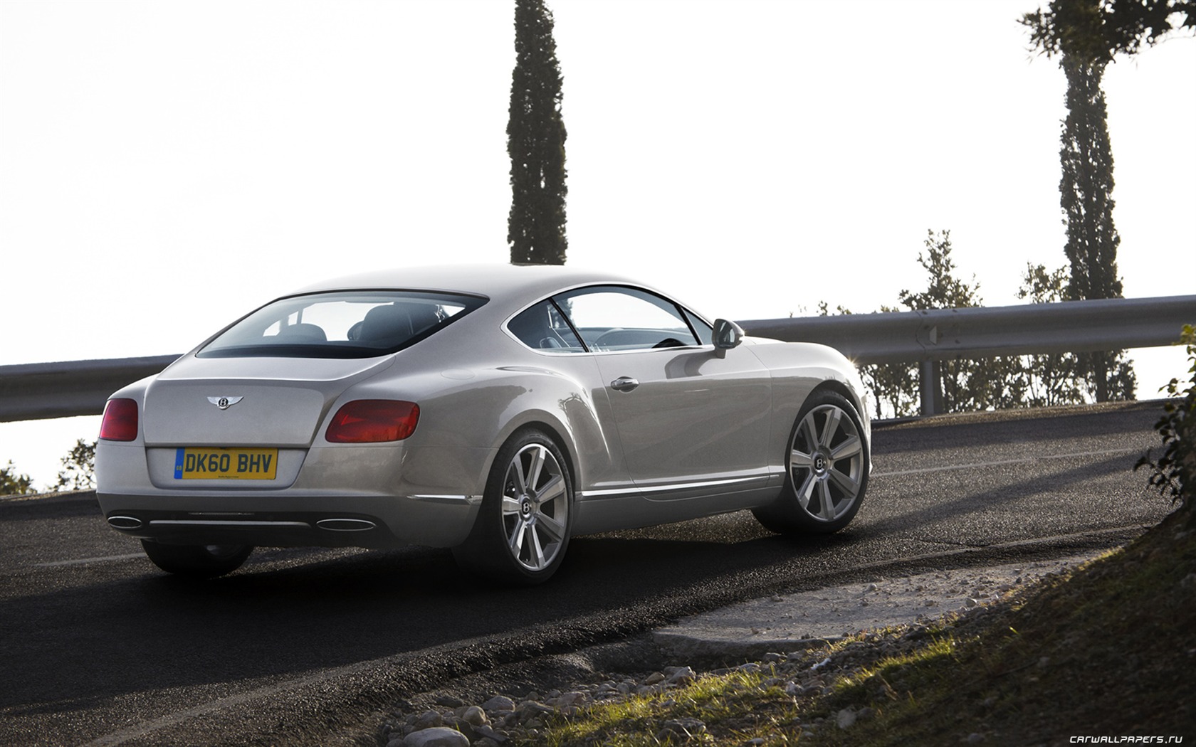 Bentley Continental GT - 2010 fonds d'écran HD #13 - 1680x1050