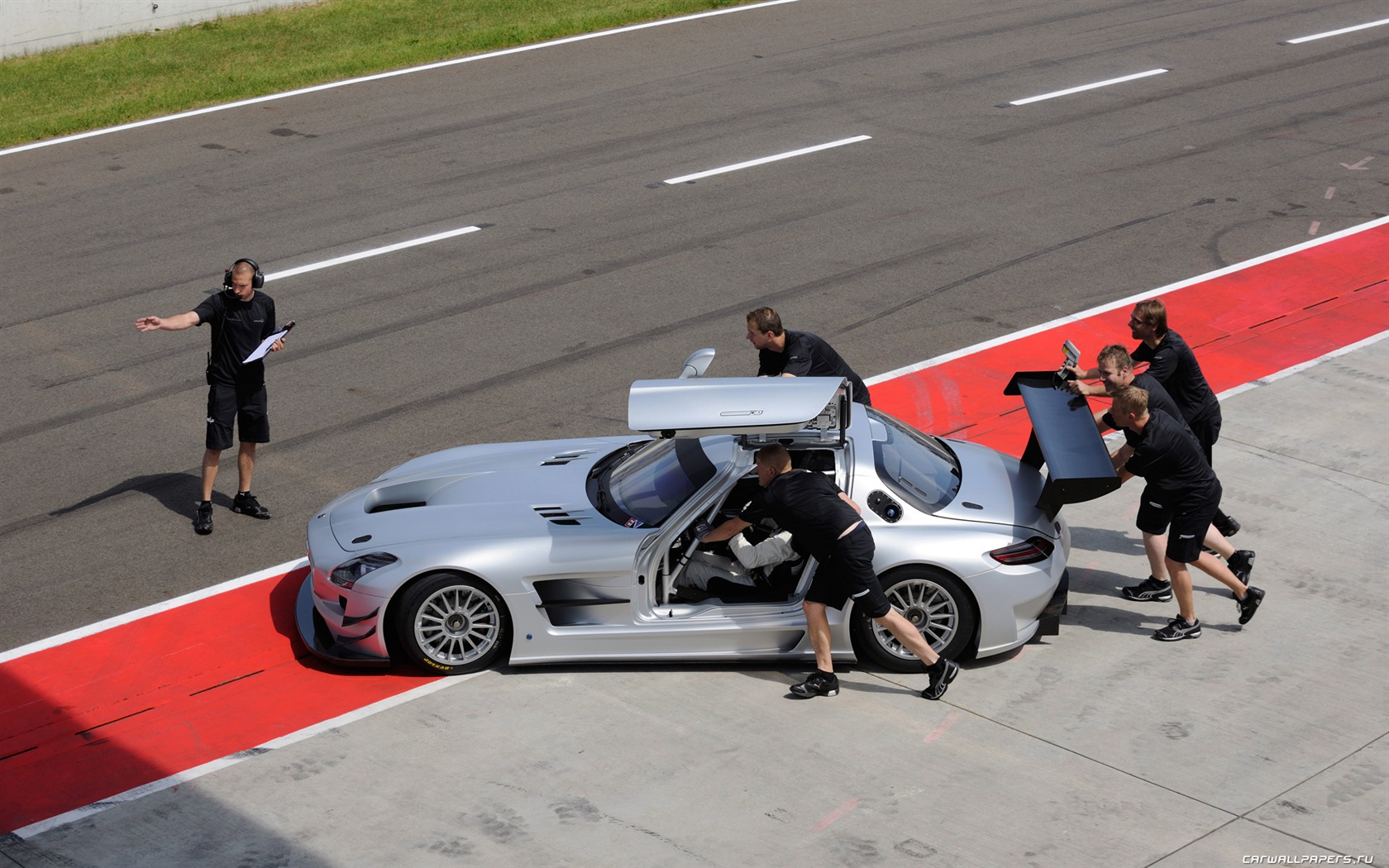 Mercedes-Benz SLS AMG GT3 - 2010 奔馳 #15 - 1680x1050