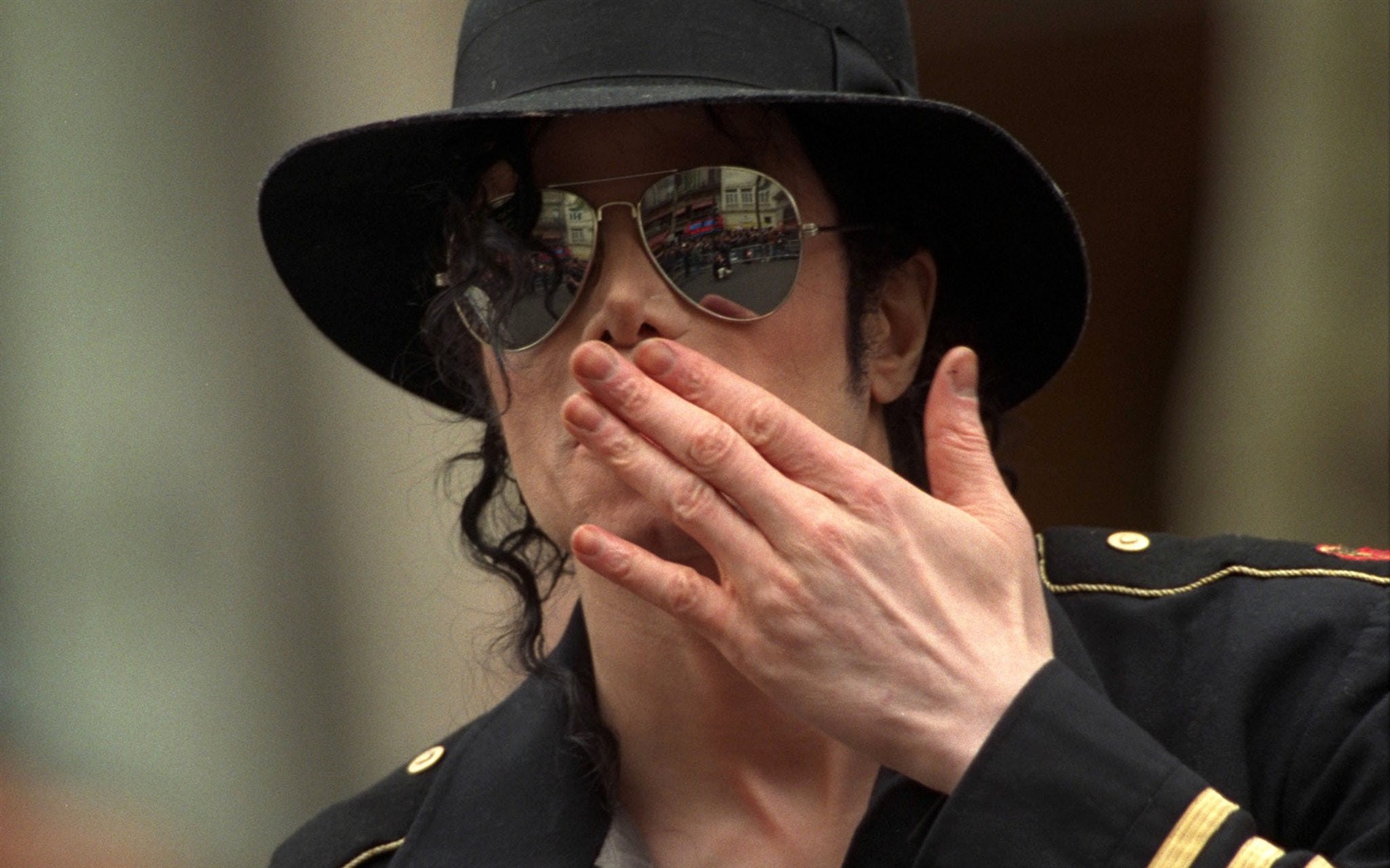 Michael Jackson 迈克尔·杰克逊 壁纸(一)12 - 1680x1050
