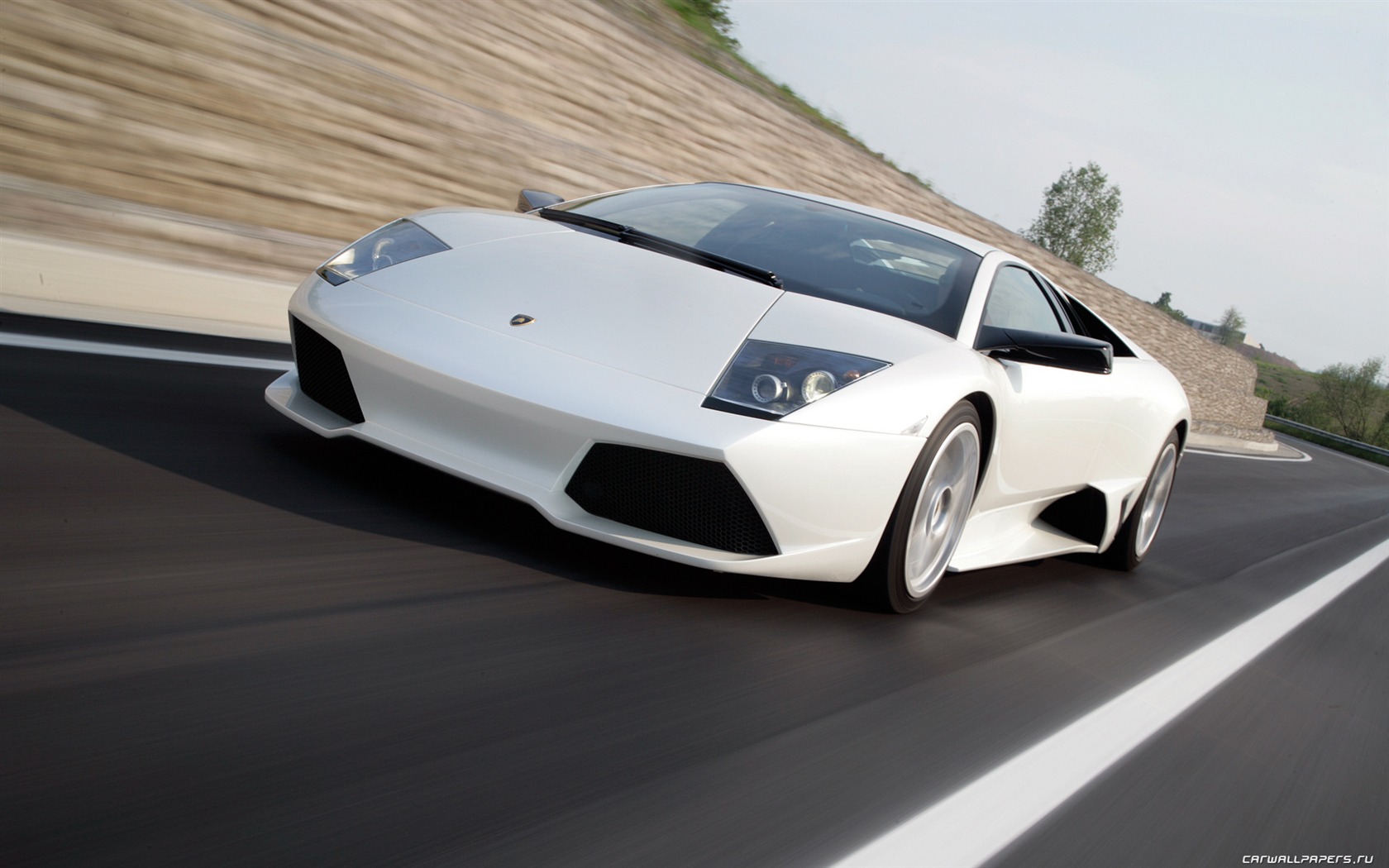 Lamborghini Murcielago LP640 - 2006 HD wallpaper #11 - 1680x1050