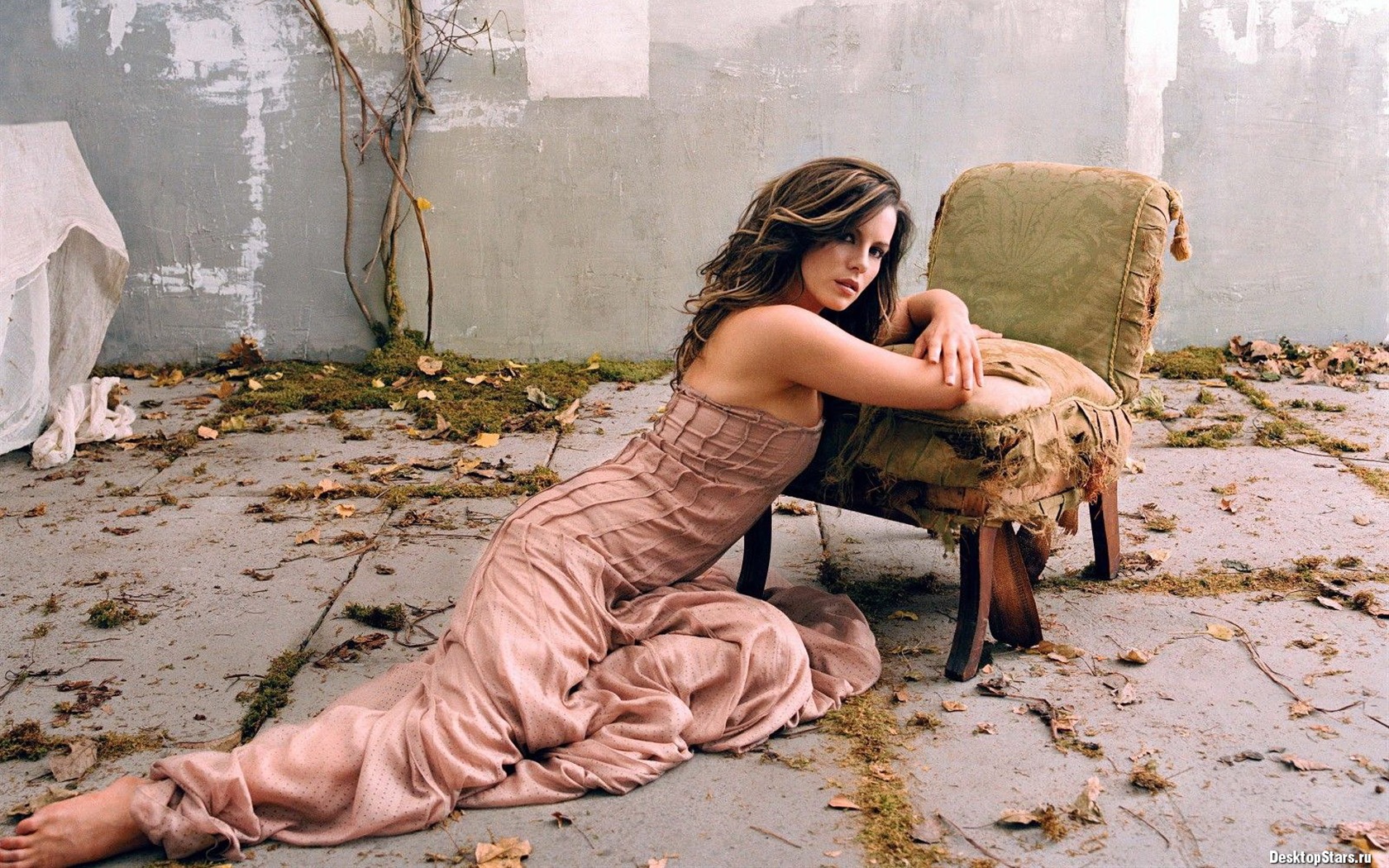 Kate Beckinsale krásnou tapetu (2) #54 - 1680x1050
