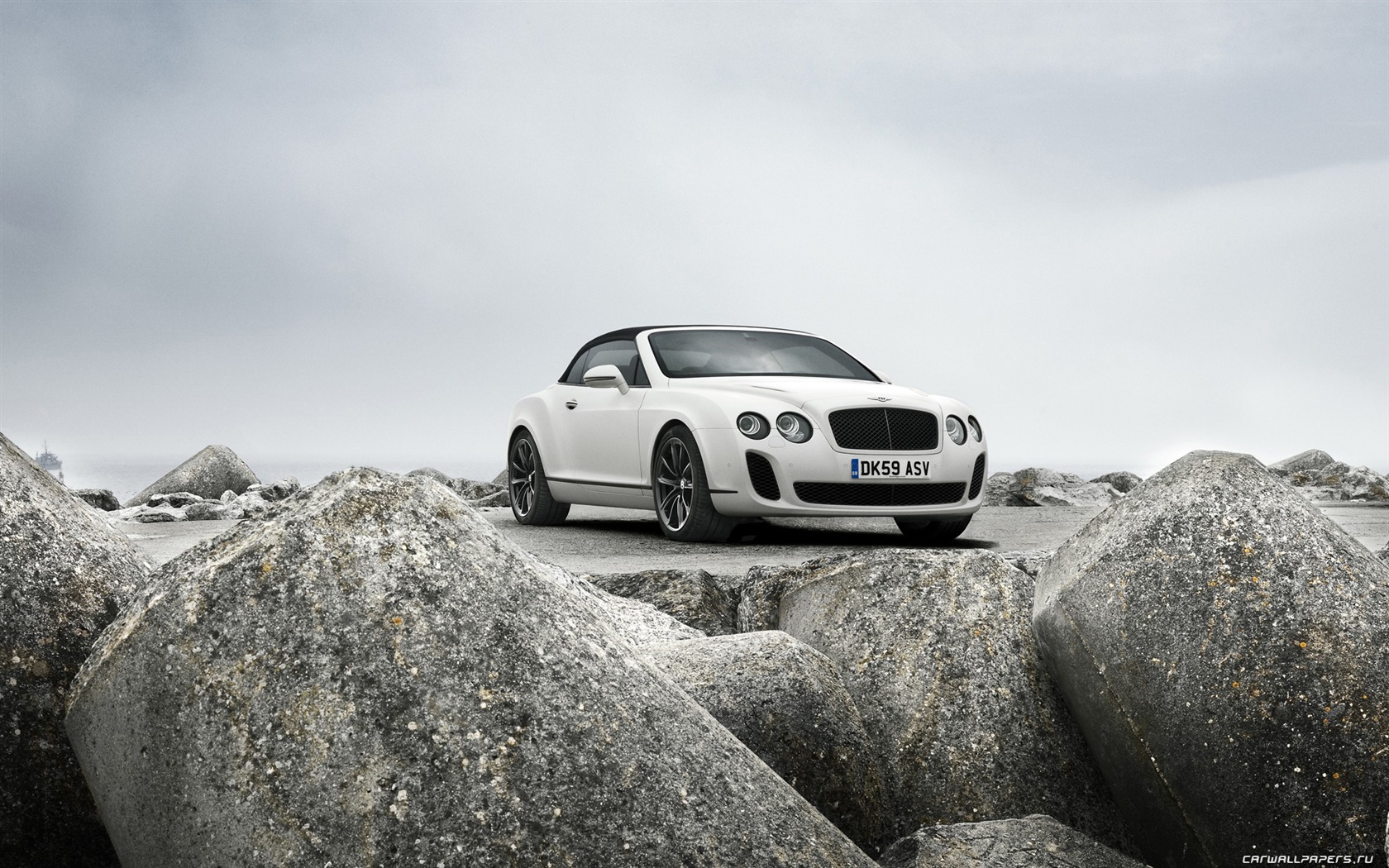 Bentley Continental Supersports Cabrio - 2010 HD Wallpaper #35 - 1680x1050