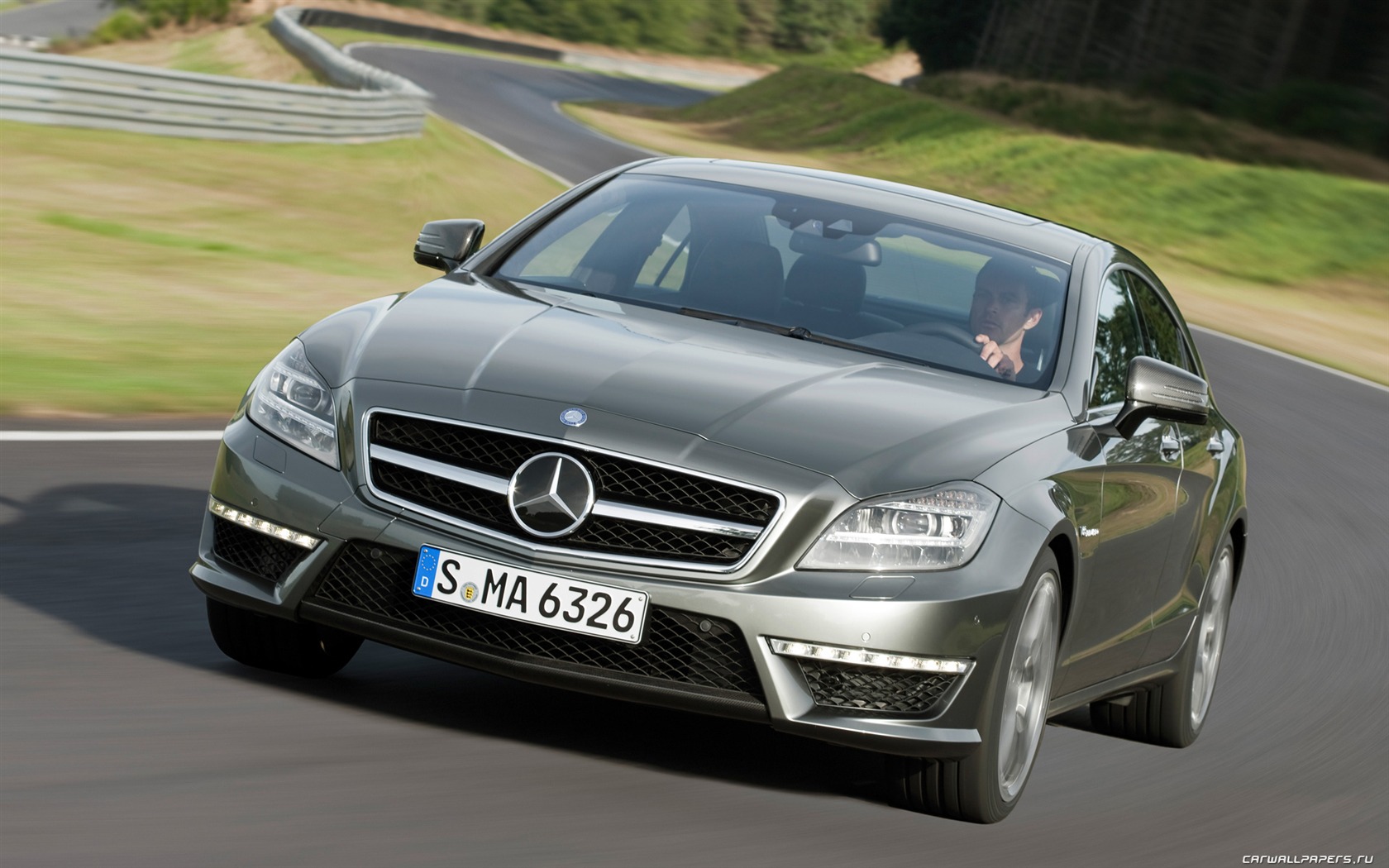 Mercedes-Benz AMG CLS63 - 2010 HD Wallpaper #20 - 1680x1050