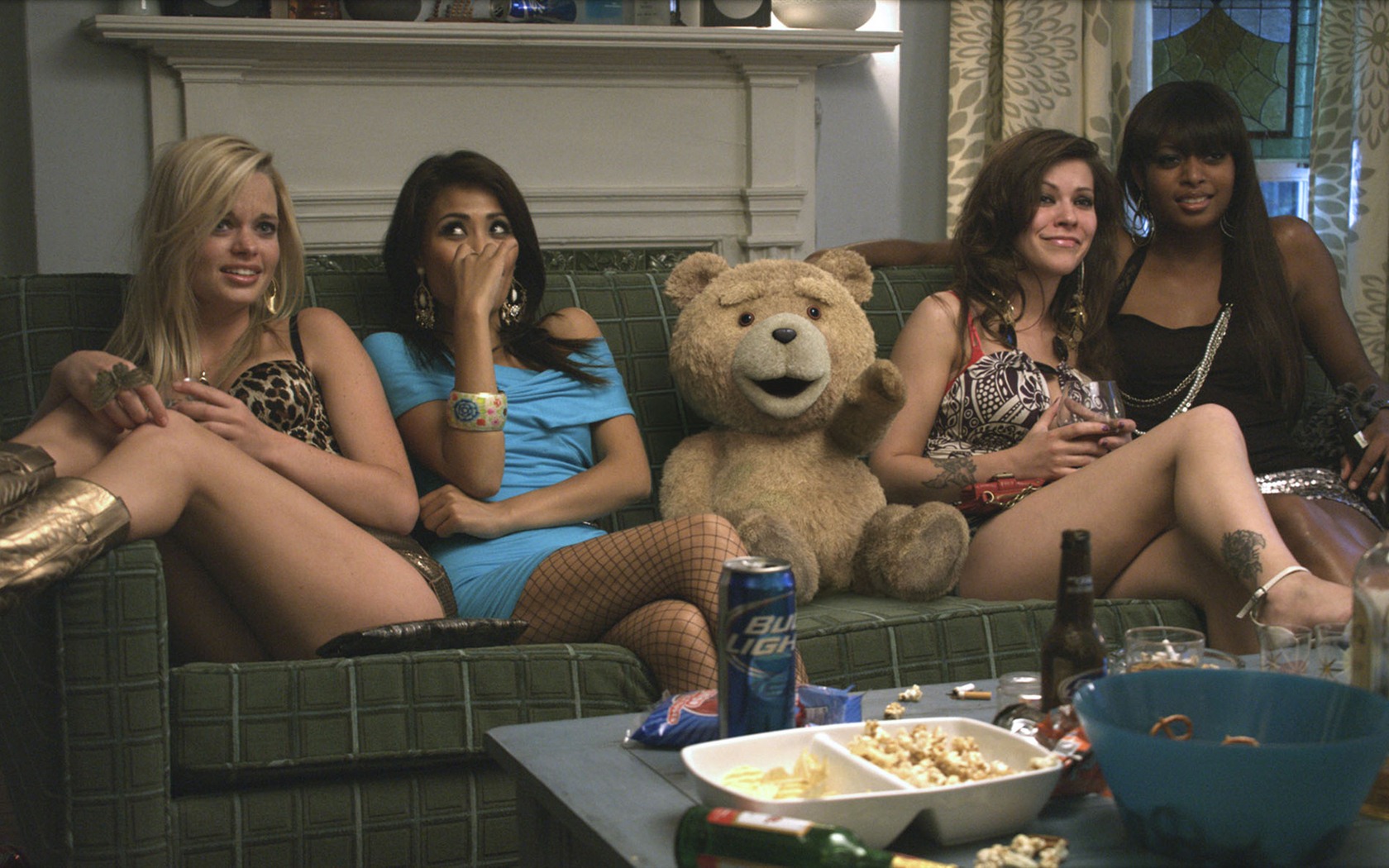 Ted 2012 HD movie wallpapers #6 - 1680x1050
