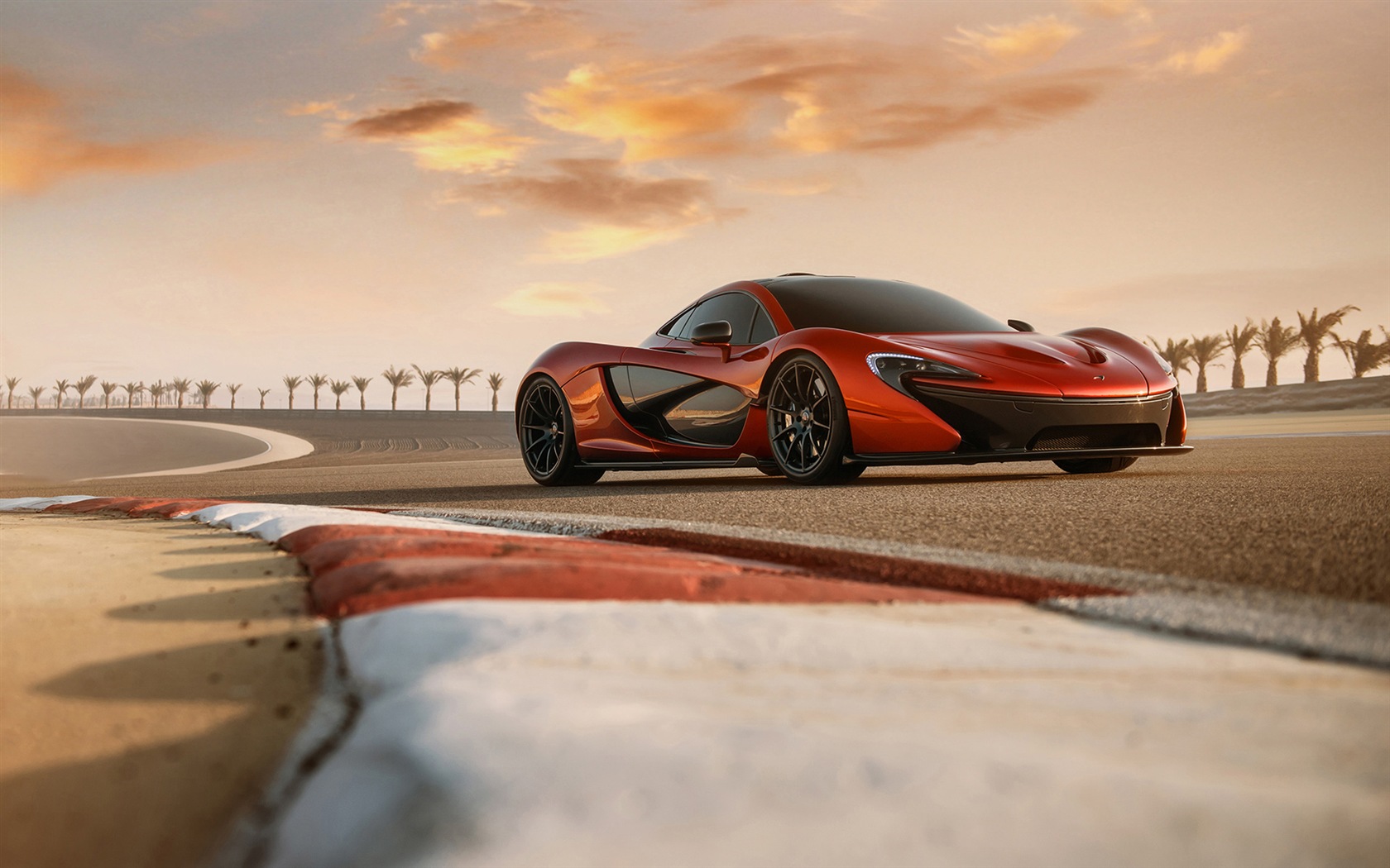 2013 McLaren P1 supercar HD fonds d'écran #2 - 1680x1050