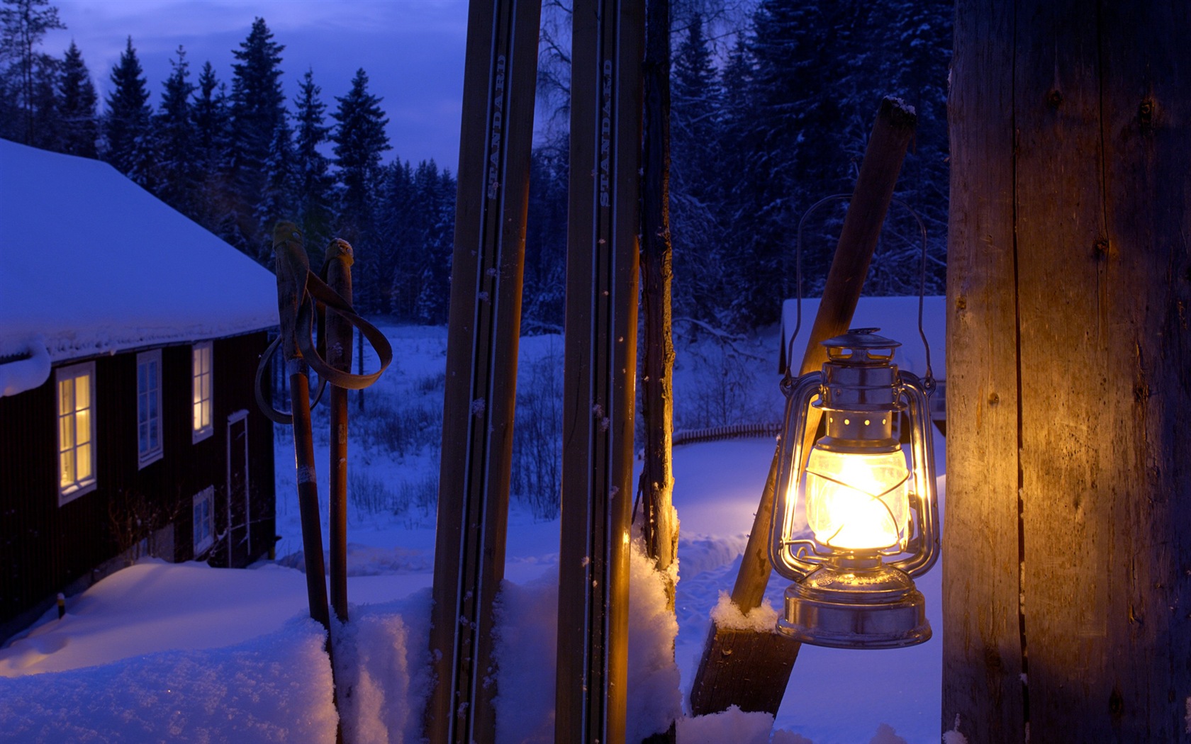 Windows 8 Theme HD Wallpapers: Winter snow night #10 - 1680x1050