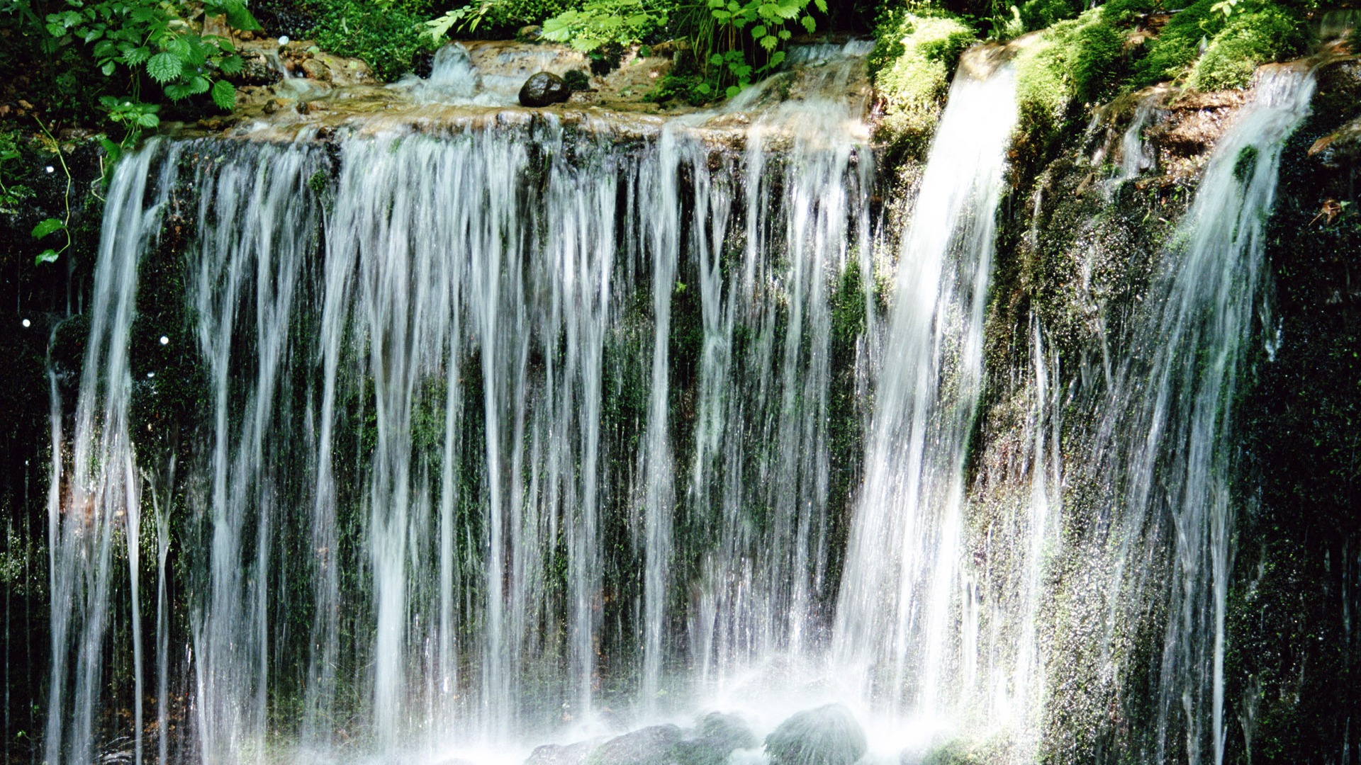 滝は、HD画像ストリーム #3 - 1920x1080