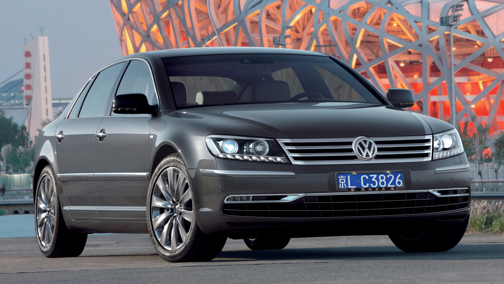 Volkswagen Phaeton W12 mit langem Radstand - 2010 HD Wallpaper #4 - 1920x1080