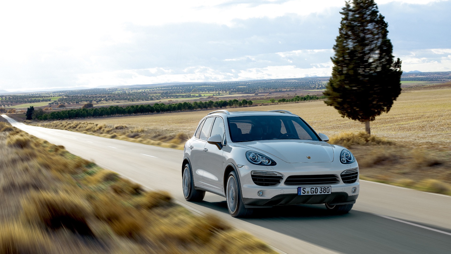 Porsche Cayenne S Hybrid - 2010 HD Wallpaper #8 - 1920x1080