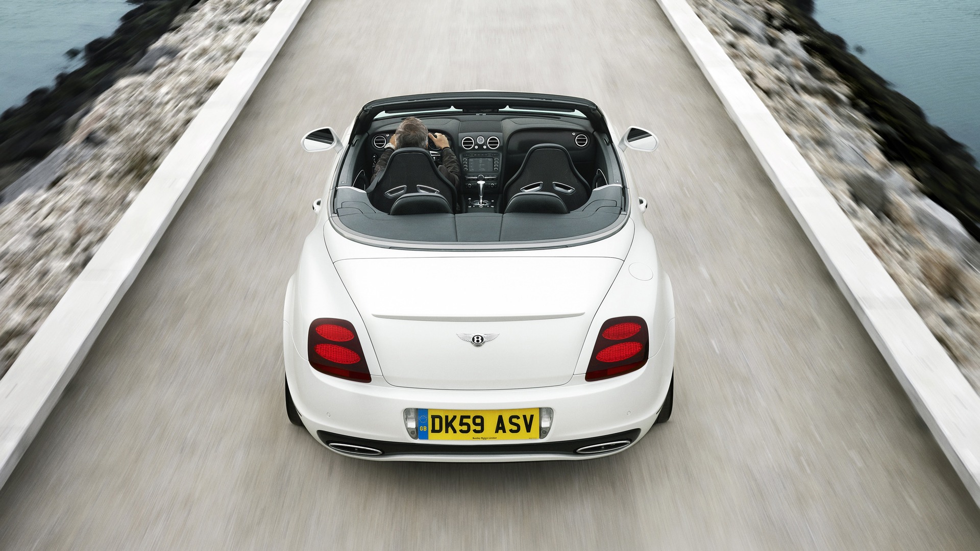 Bentley Continental Supersports Convertible - 2010 HD wallpaper #17 - 1920x1080