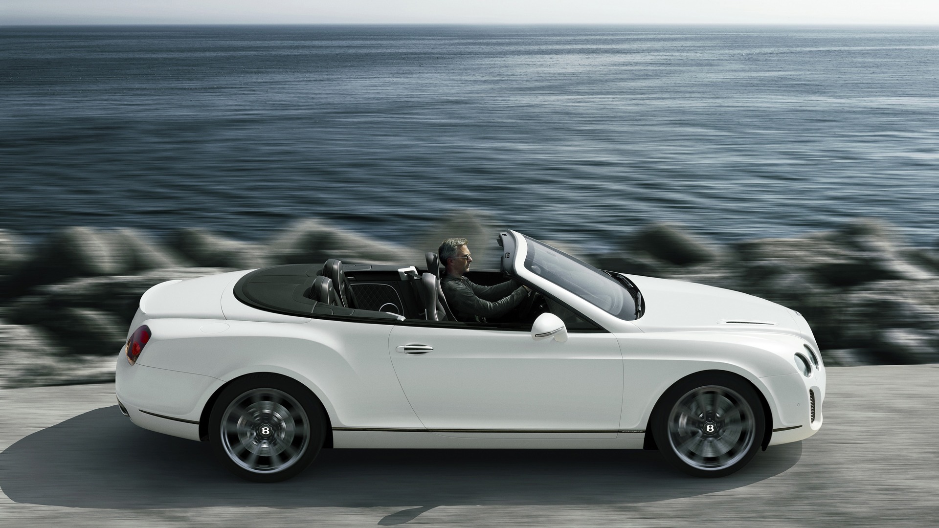 Bentley Continental Supersports Cabrio - 2010 HD Wallpaper #31 - 1920x1080