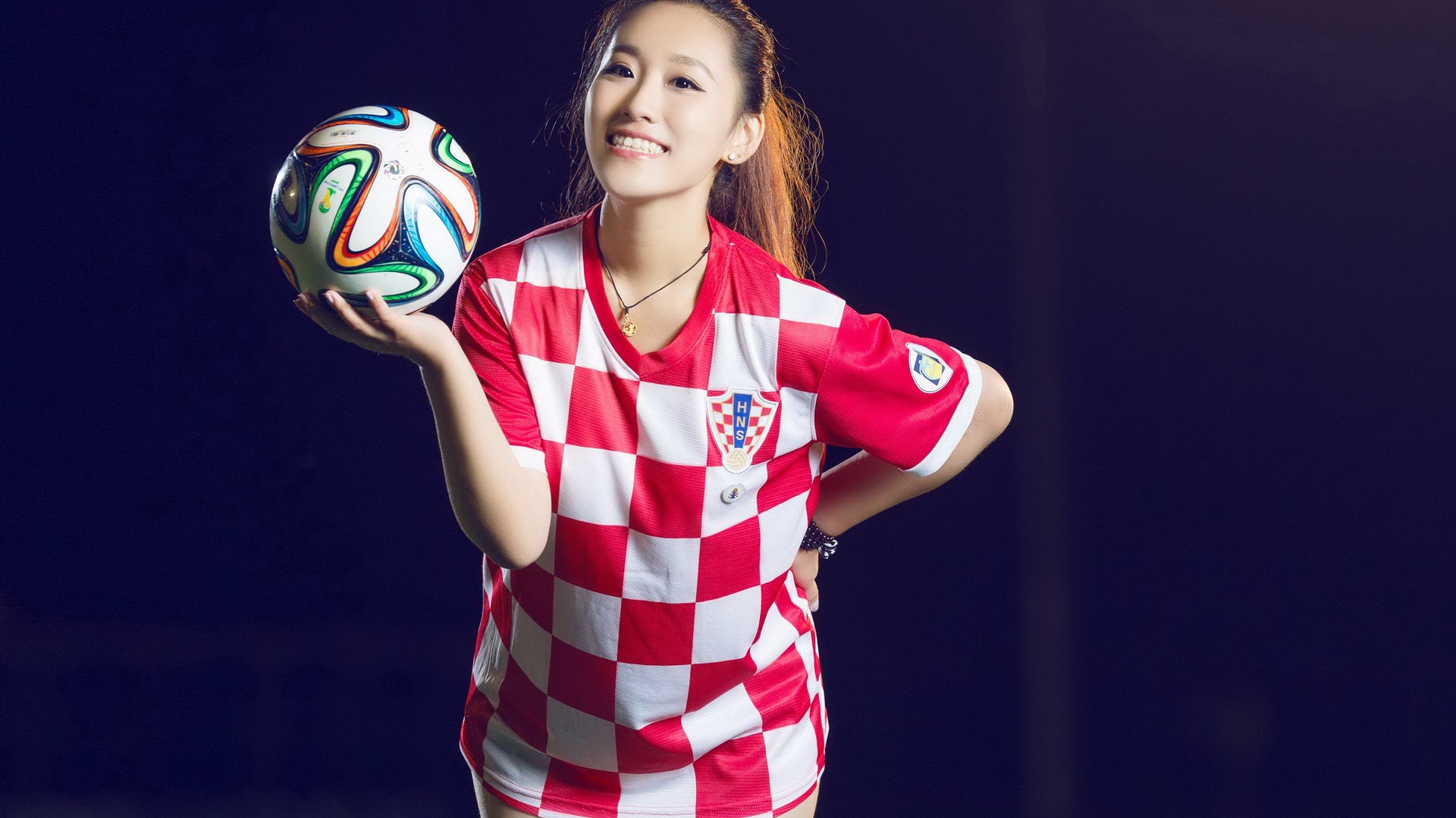 32 World Cup dresy, fotbalové dítě krásné dívky HD Tapety na plochu #28 - 1920x1080