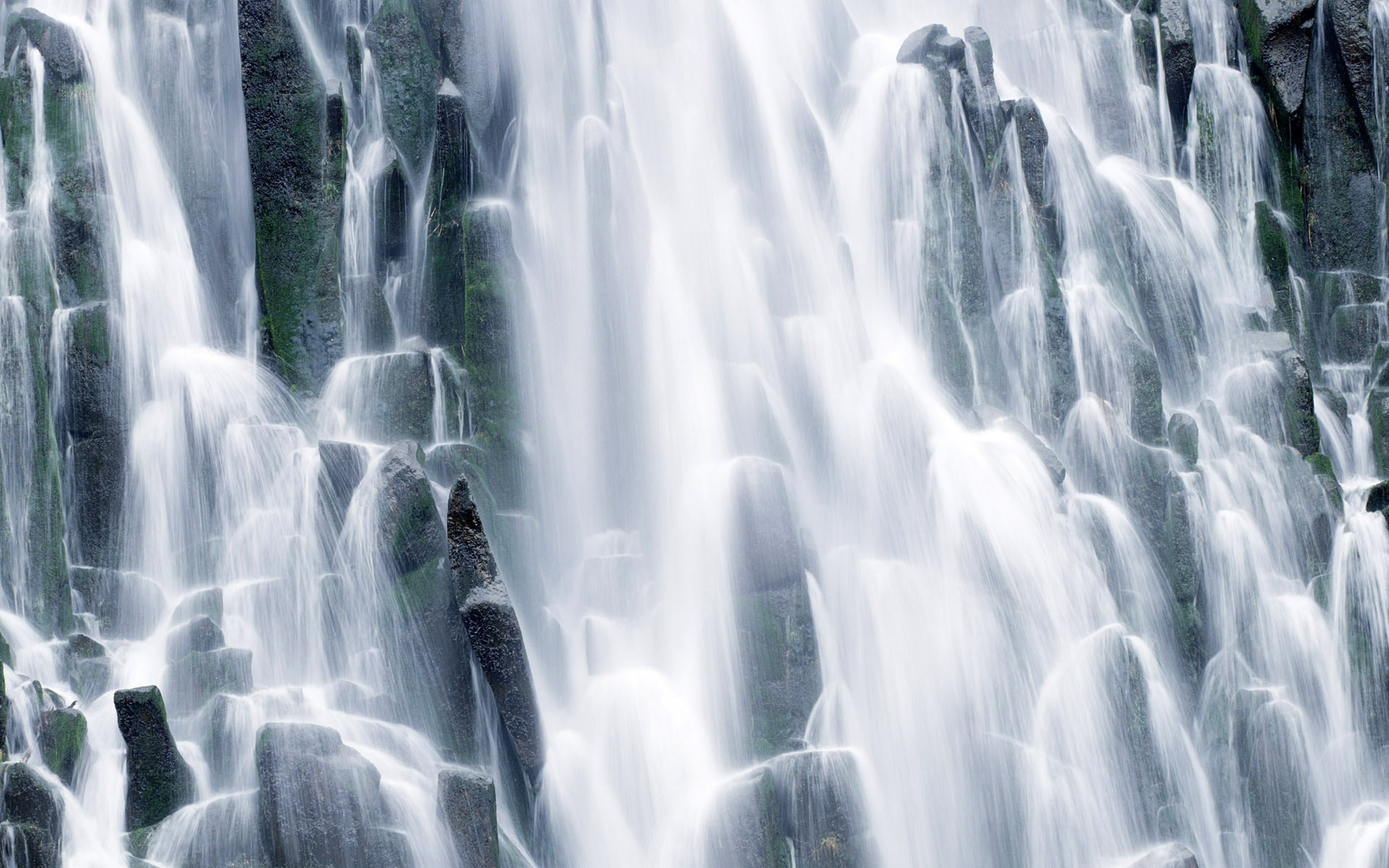 滝は、HD画像ストリーム #14 - 1920x1200
