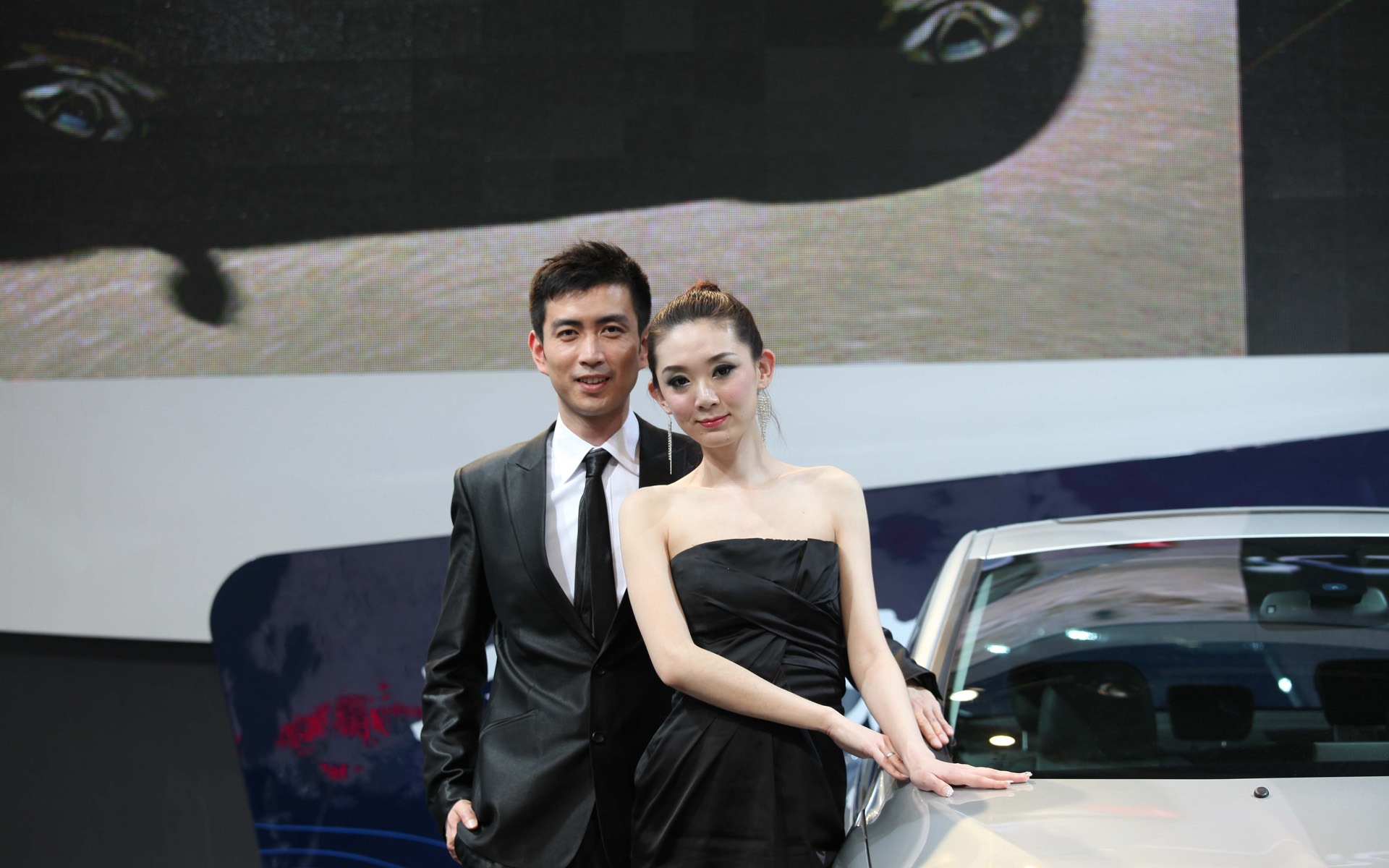 2010 Beijing International Auto Show beauty (2) (the wind chasing the clouds works) #35 - 1920x1200