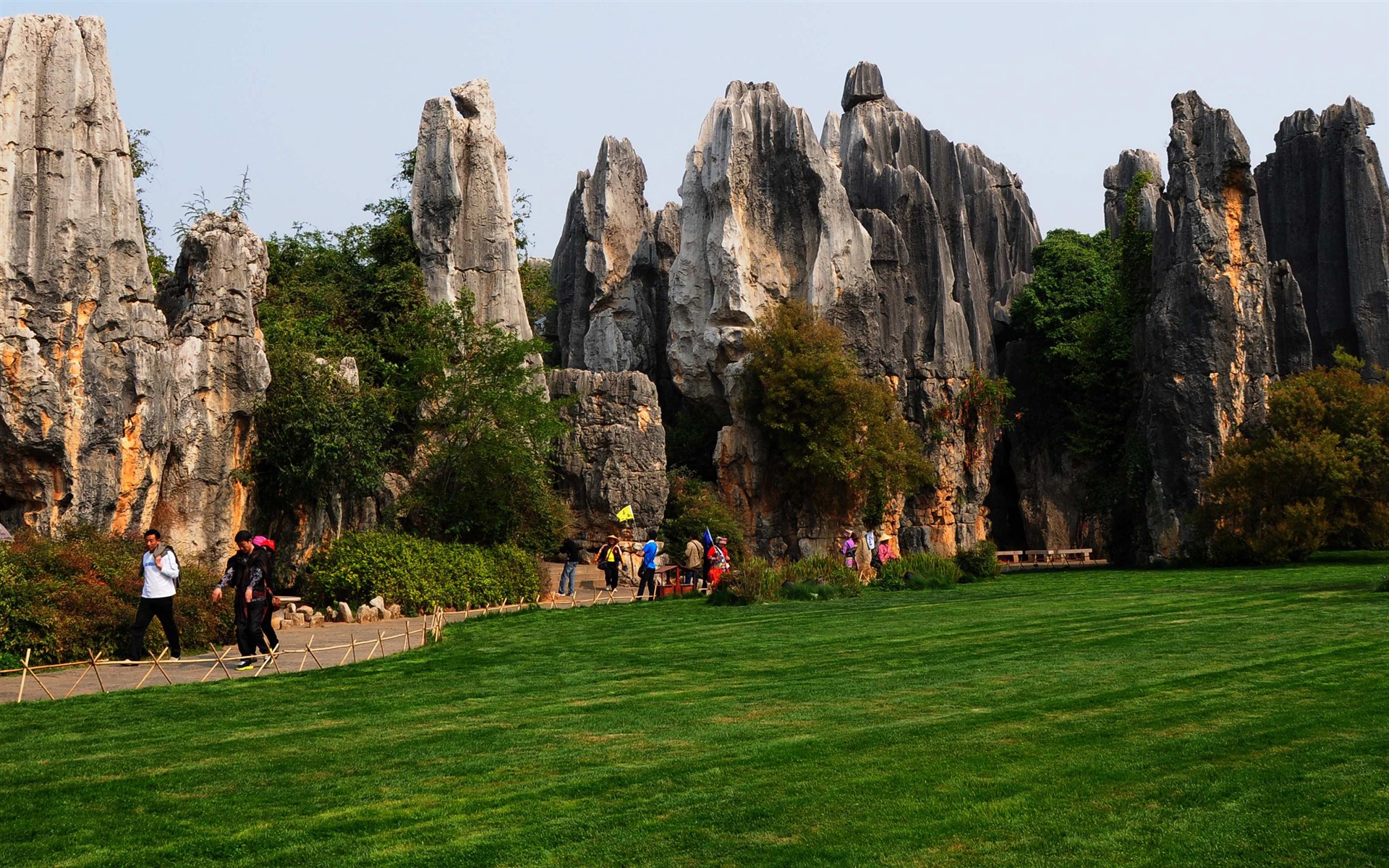 Stone Forest in Yunnan line (2) (Khitan wolf works) #21 - 1920x1200