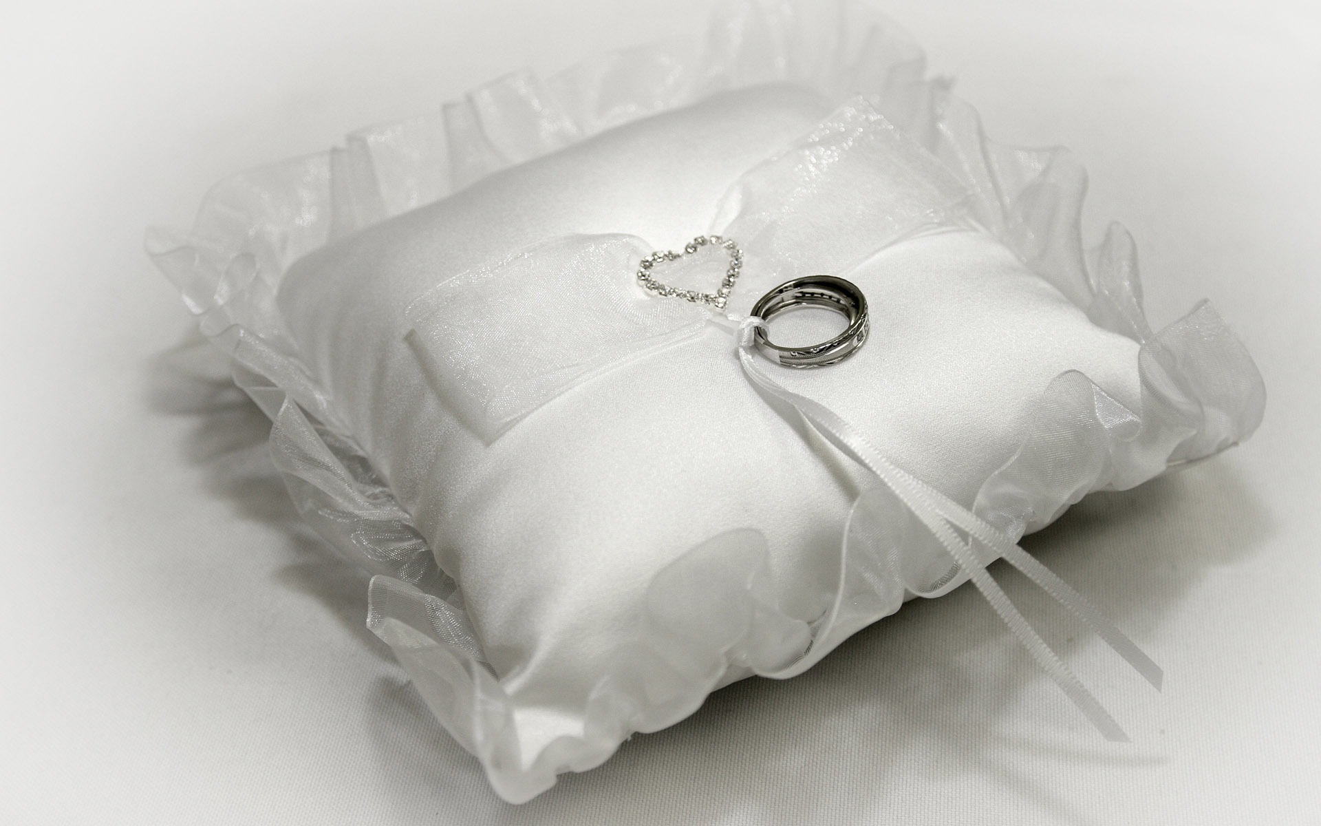 Svatby a svatební prsten tapety (1) #10 - 1920x1200