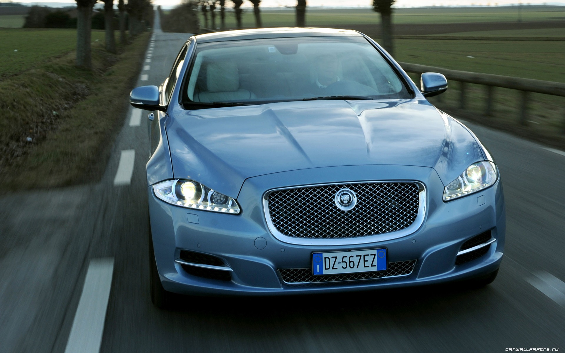 Jaguar XJL - 2010 HD обои #9 - 1920x1200