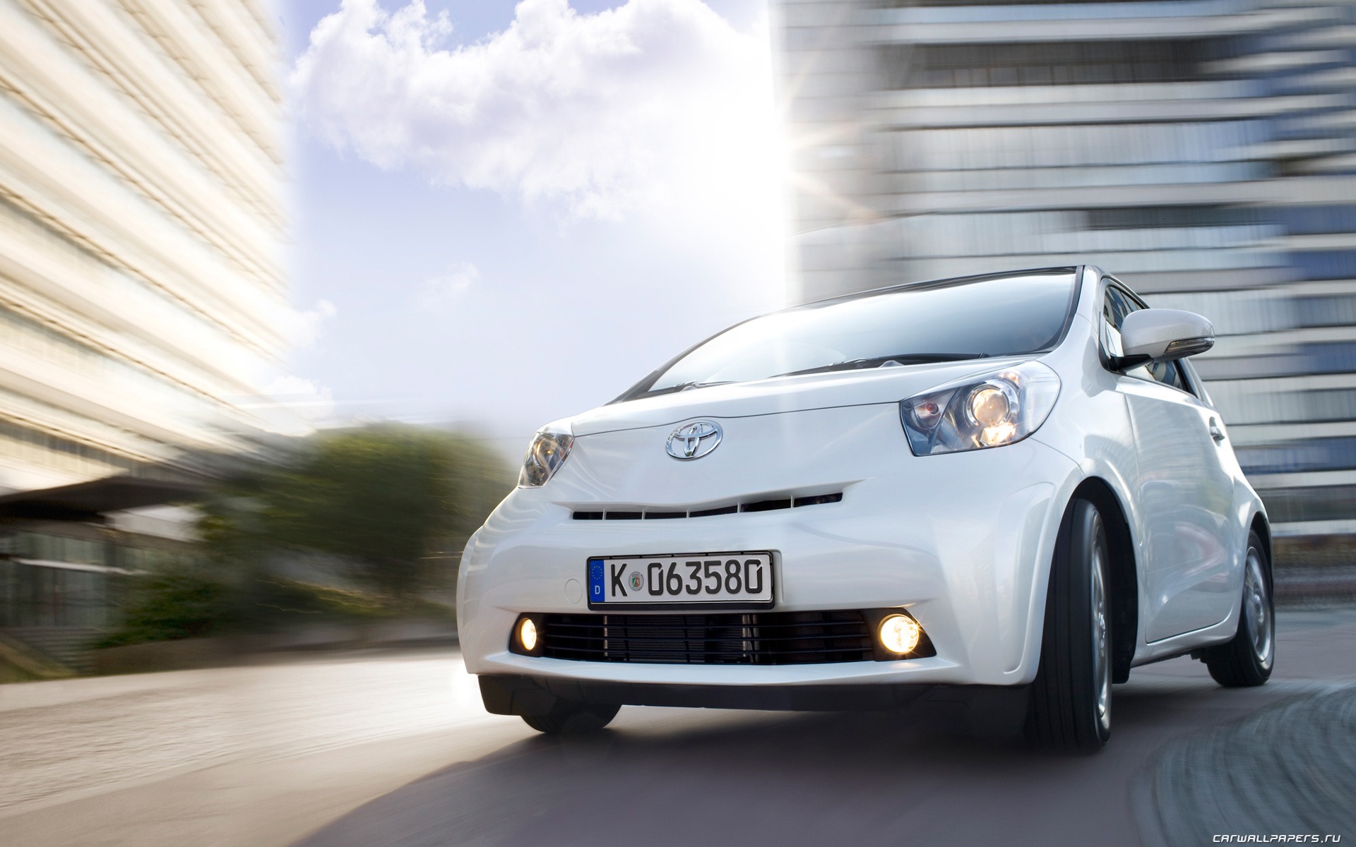 Toyota iQ - 2009 HD wallpaper (1) #3 - 1920x1200