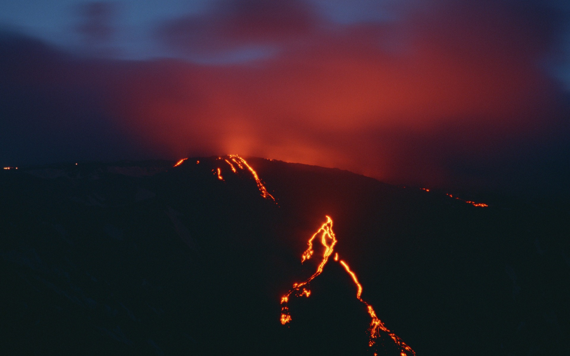 Vulkanausbruch von der herrlichen Landschaft Tapeten #5 - 1920x1200