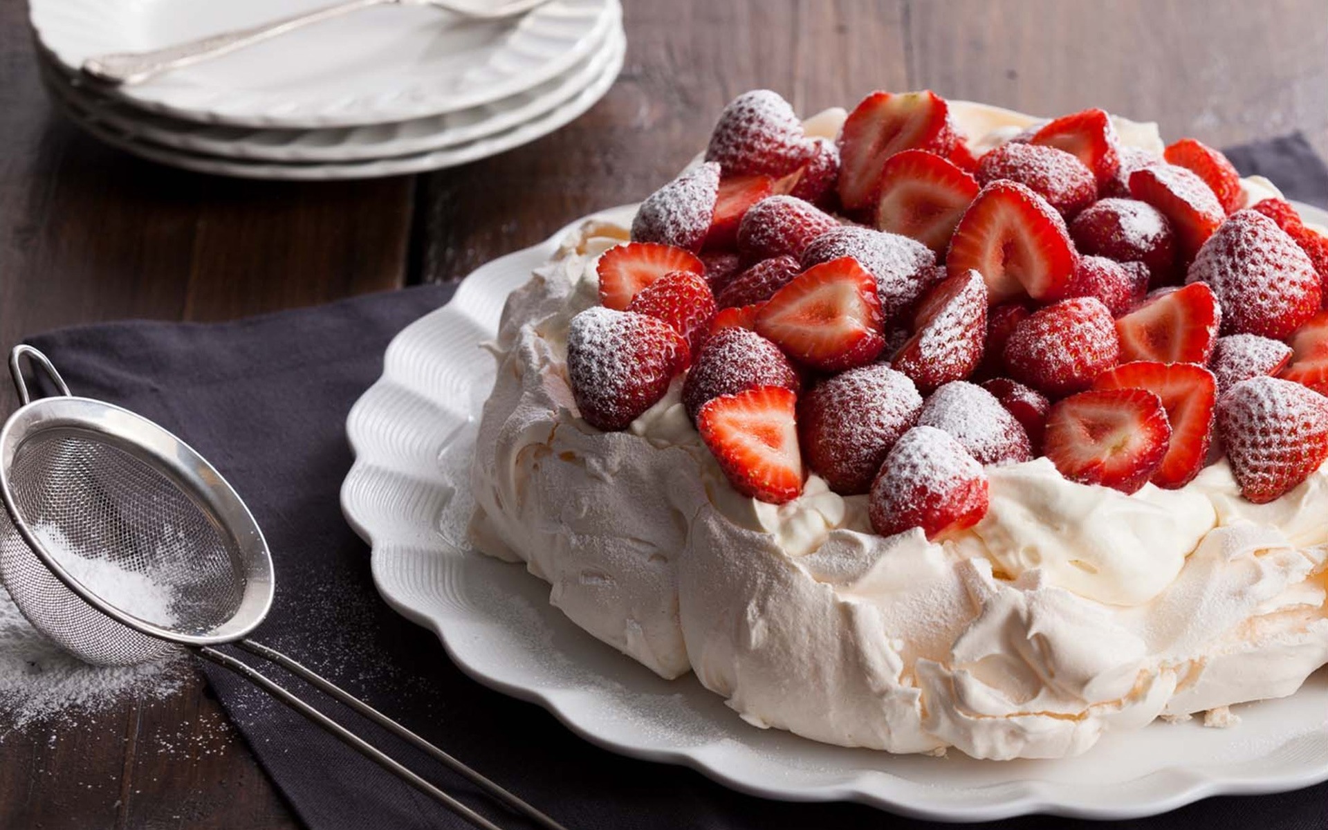Delicious strawberry cake HD wallpapers #9 - 1920x1200