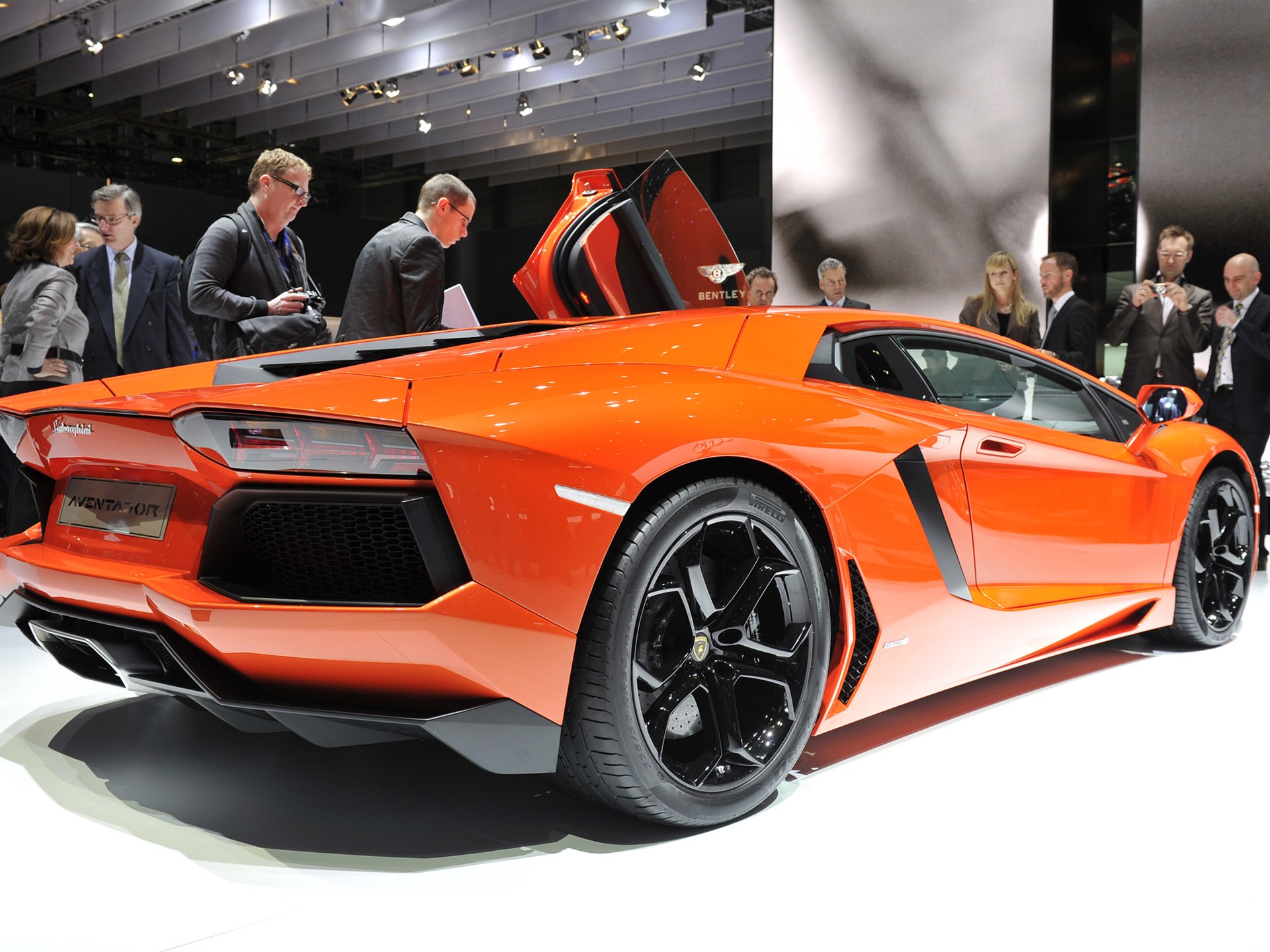 2012 Lamborghini Aventador LP700-4 fondos de pantalla HD #38 - 1920x1440