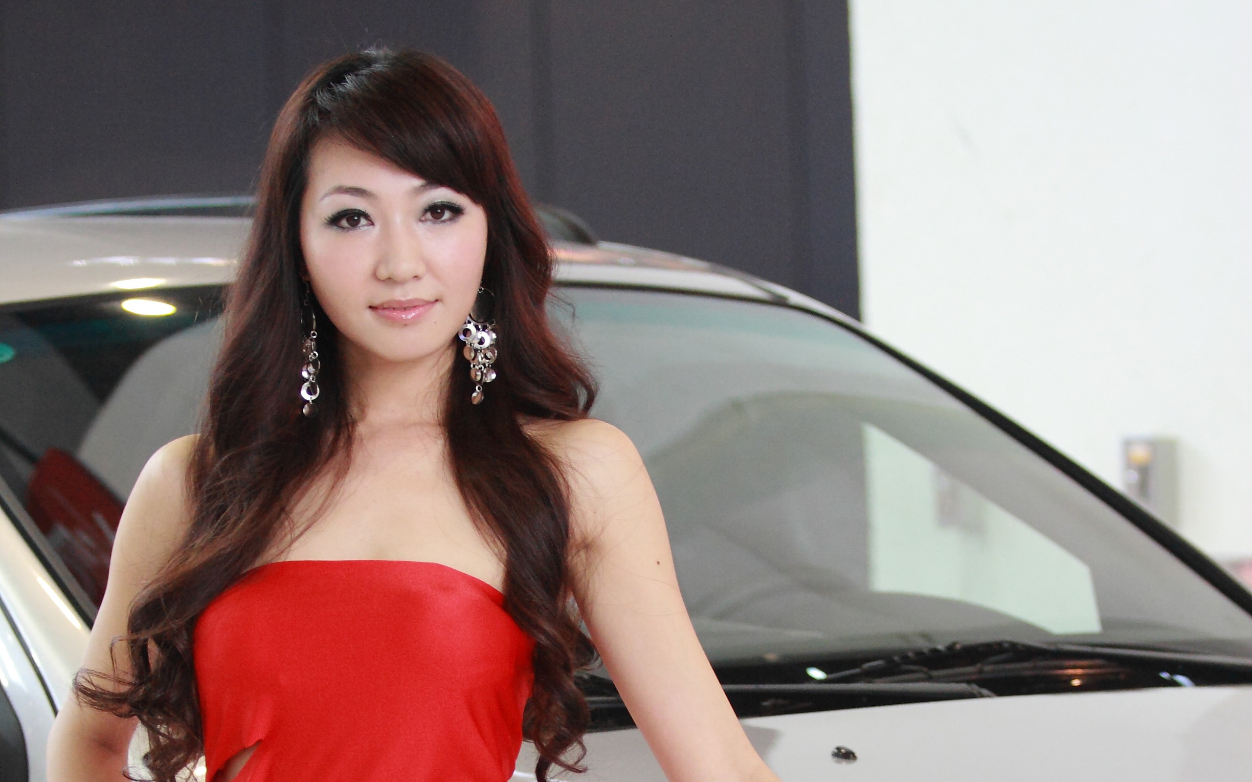 2010 Beijing International Auto Show (going round in the sugar works) #16 - 2560x1600