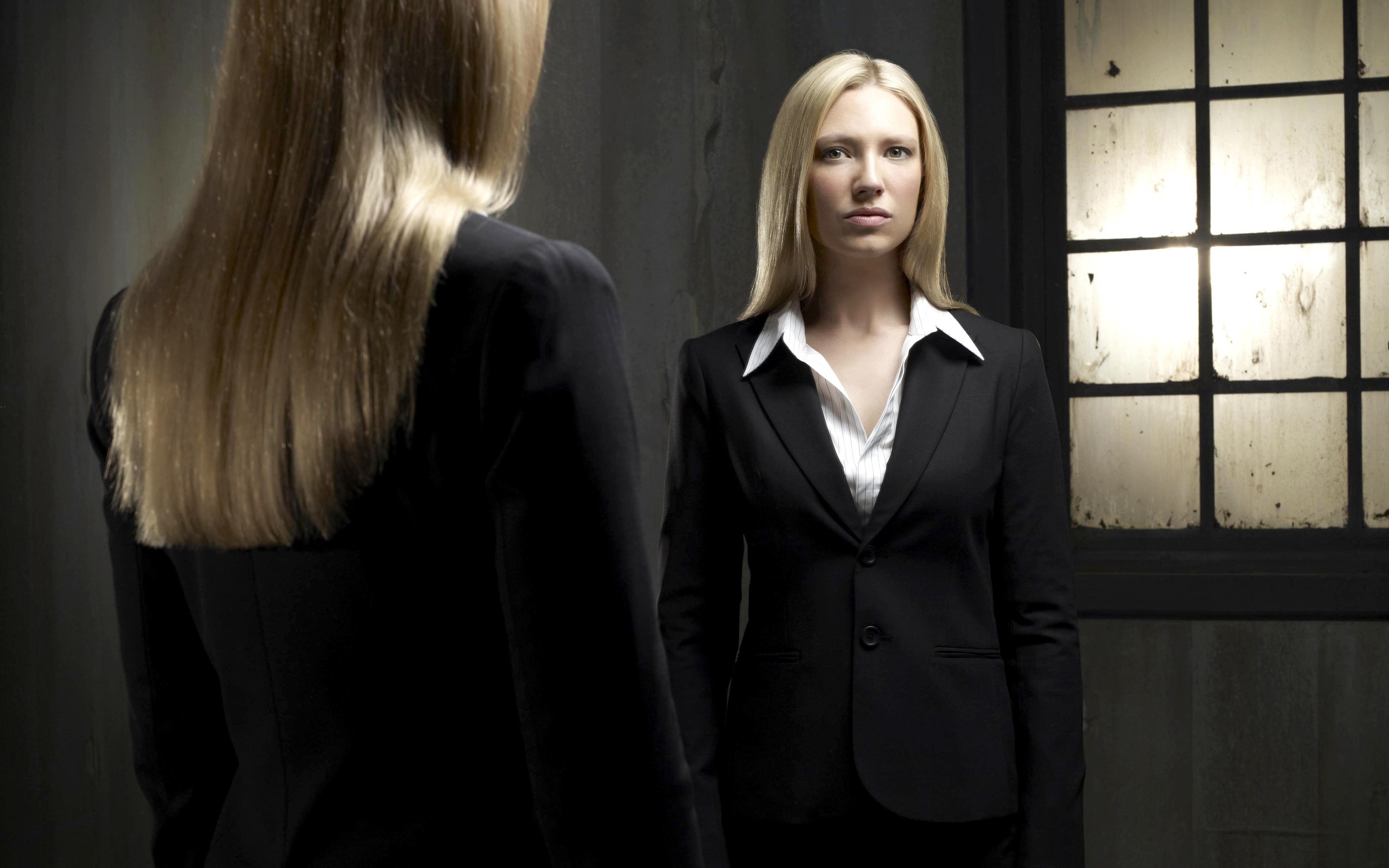 Anna Torv beaux fonds d'écran #18 - 2560x1600