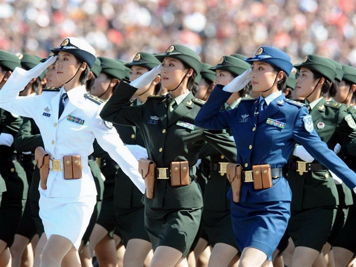 Státní svátek vojenská přehlídka k 60. výročí žen tapety #1