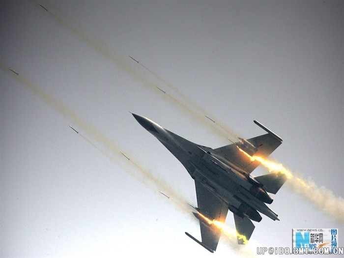Chinese-made F-11 fighter jets wallpaper #4