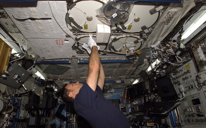 НАСА пространства на жестком диске стола #28