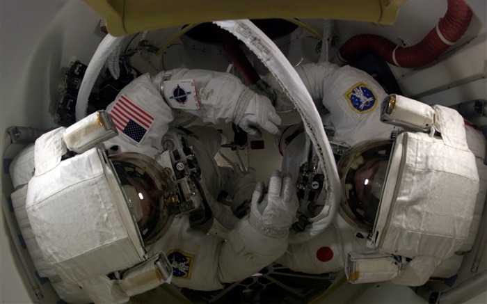 НАСА пространства на жестком диске стола #35