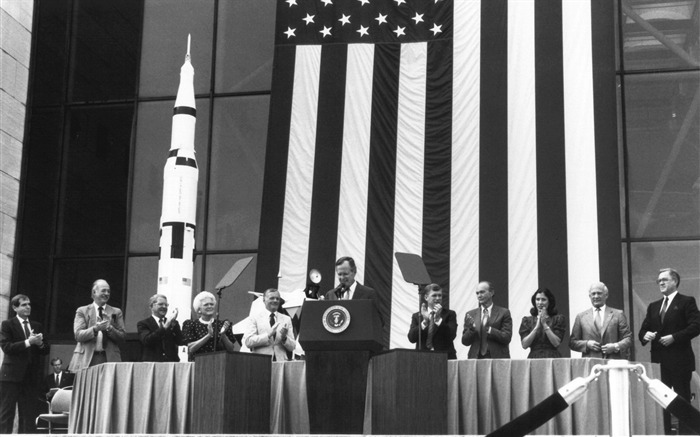 Apollo 11 vzácných fotografií na plochu #15