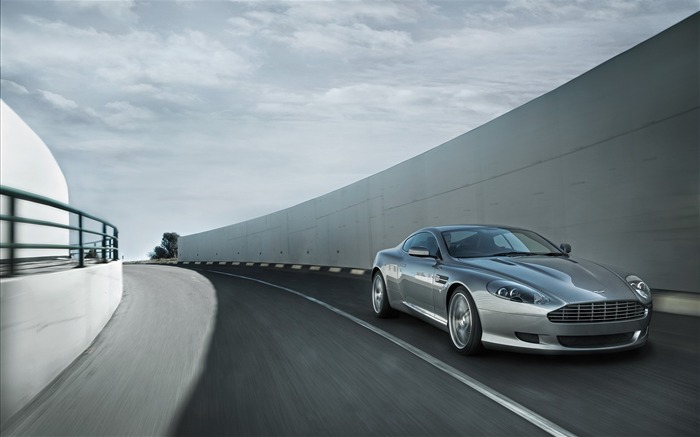 Fonds d'écran Aston Martin (3) #19