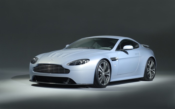 Tapety na plochu Aston Martin (4) #8
