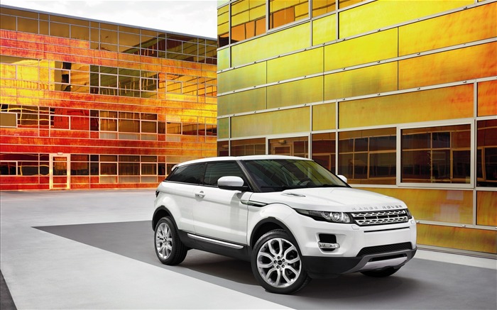 Land Rover wallpapers 2011 (2) #20