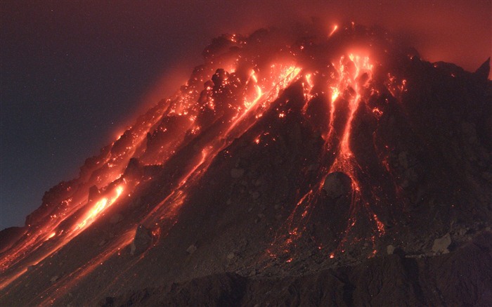 Vulkanausbruch von der herrlichen Landschaft Tapeten #1