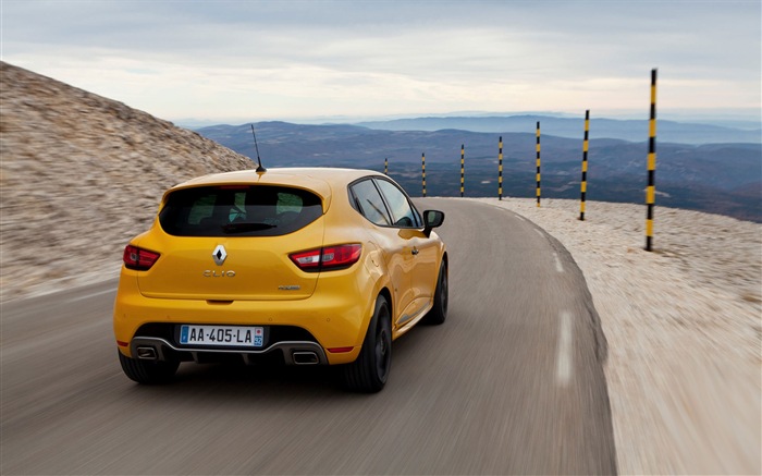 2013 Renault Clio RS 200 yellow color car HD wallpapers #5
