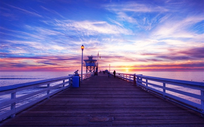 Coast pier at dusk scenery HD wallpaper #1