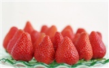 鲜鲜草莓壁纸23