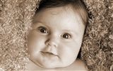 Cute Baby Wallpapers (2) #12