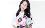 Южнокорейская актриса Park Shin Hye HD стола #12