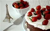 美味可口的草莓蛋糕 高清壁纸6